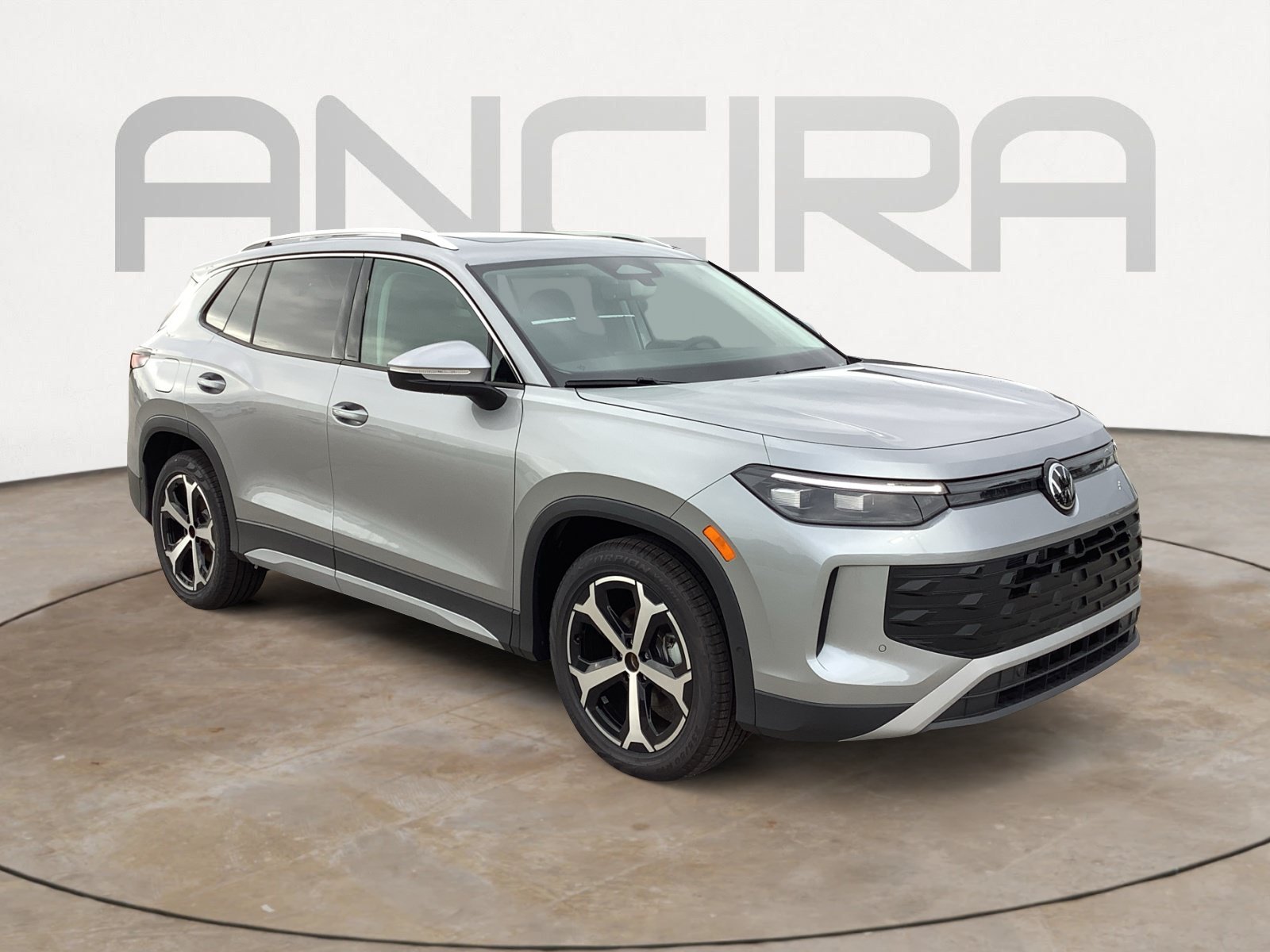 New 2026 PYRITE SILVER Volkswagen SE image 2