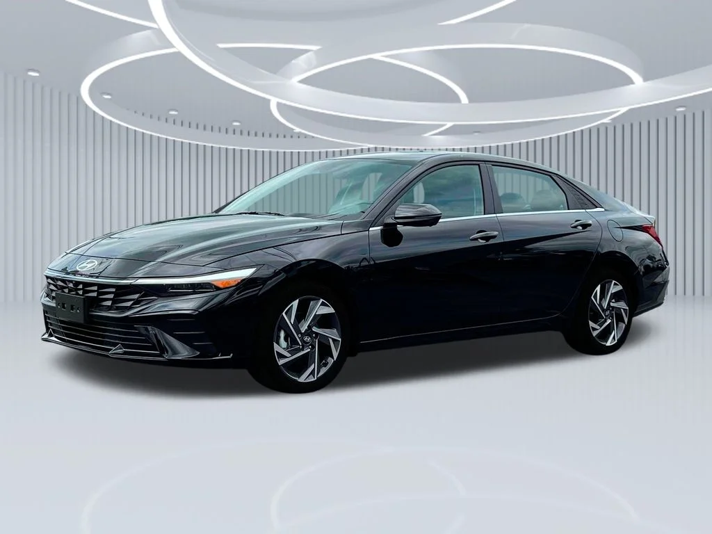 2025 Hyundai Elantra Limited - Photo 21