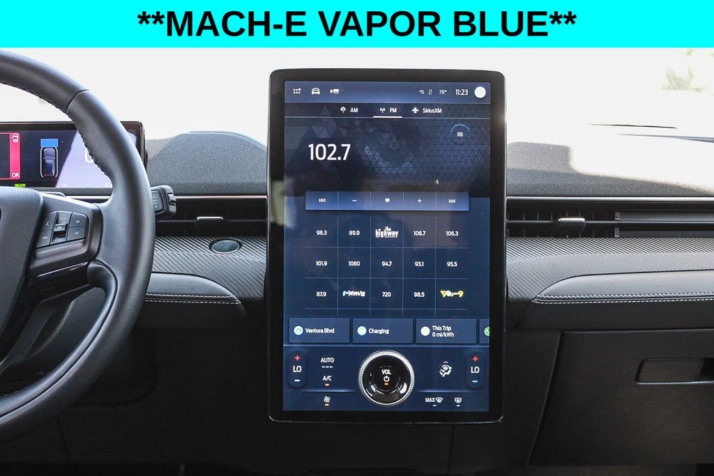 Used 2024 Blue Ford Select image 13