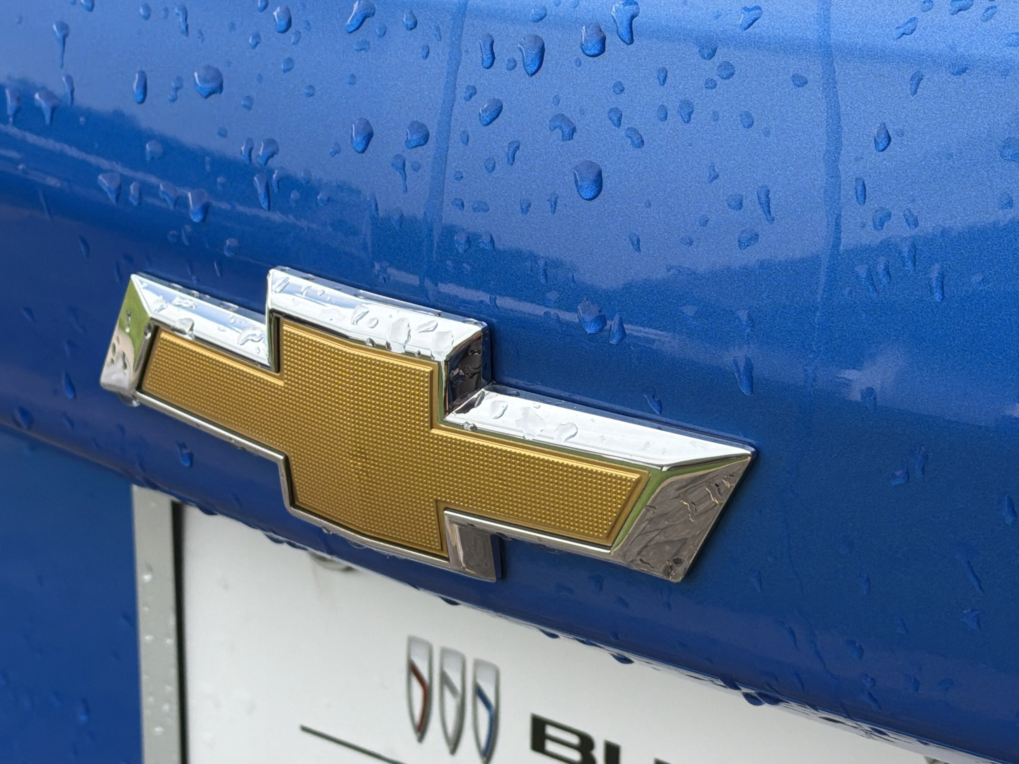 Used 2024 Riptide Blue Metallic Chevrolet Premier image 10