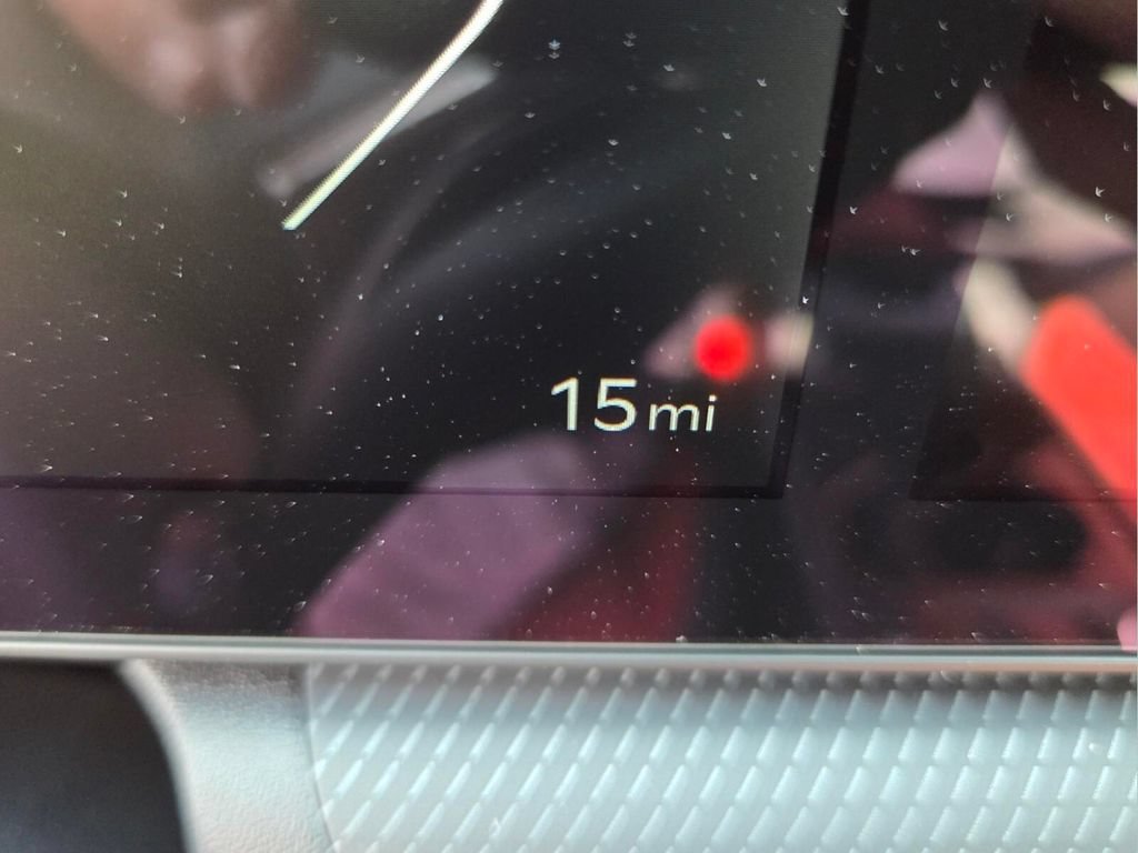New 2026 Snow White Pearl Kia GT-Line image 31