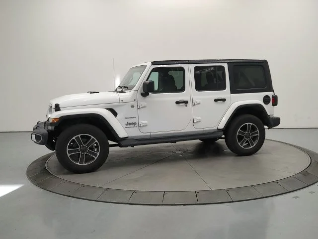 Used 2023 White Jeep Sahara image 5