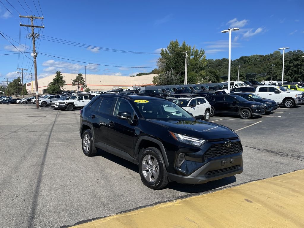 Used 2024 Black Toyota XLE image 6