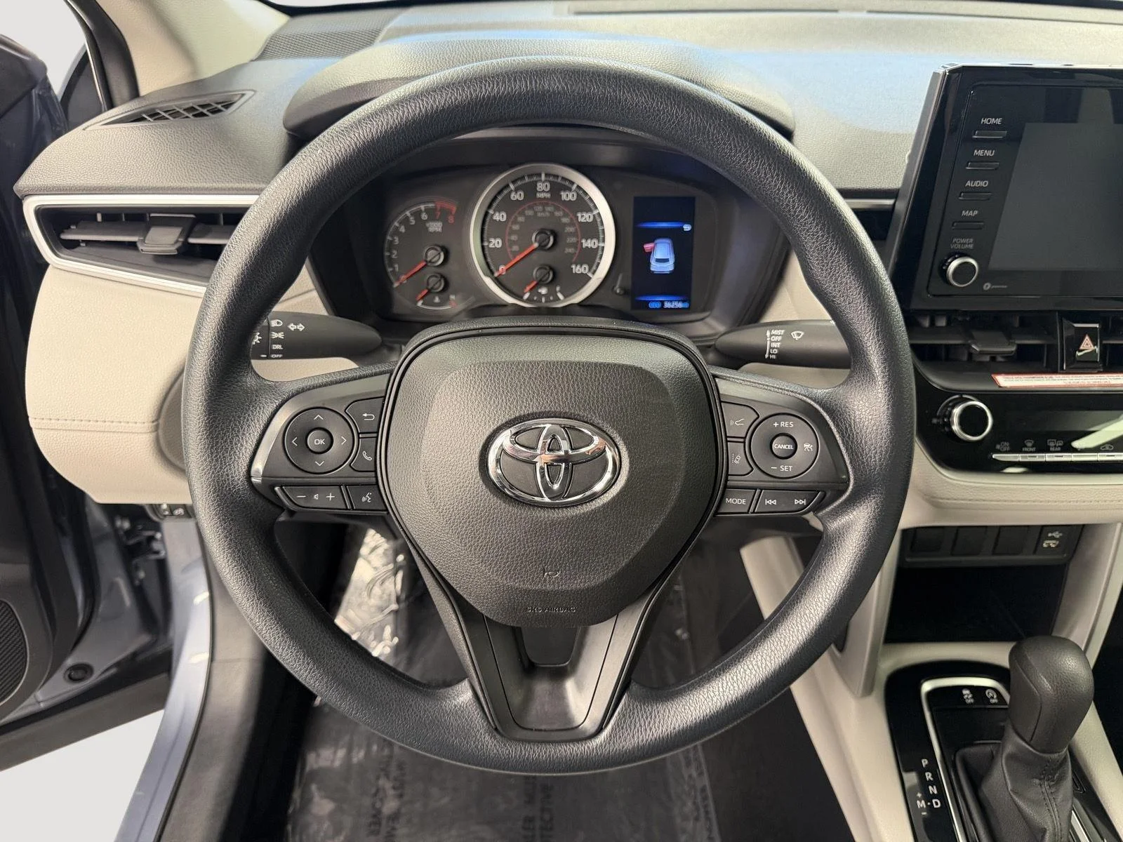 Used 2022 Celestite Toyota L image 9