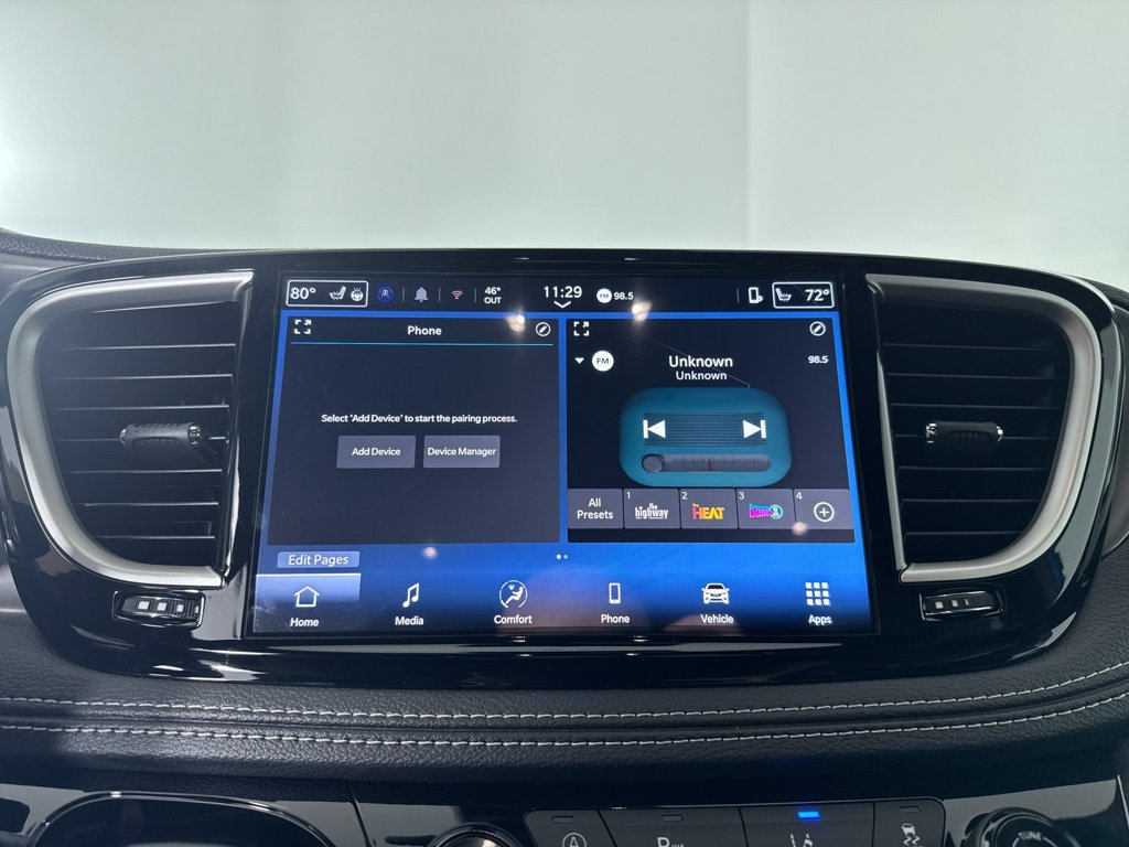 New 2026 Hydro Blue Pearl-Coat Exterior Paint Chrysler Select image 18