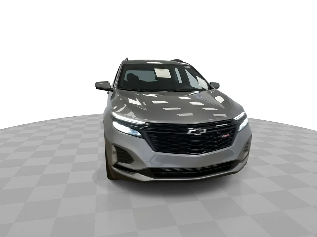 Used 2024 Sterling Gray Metallic Chevrolet RS image 4