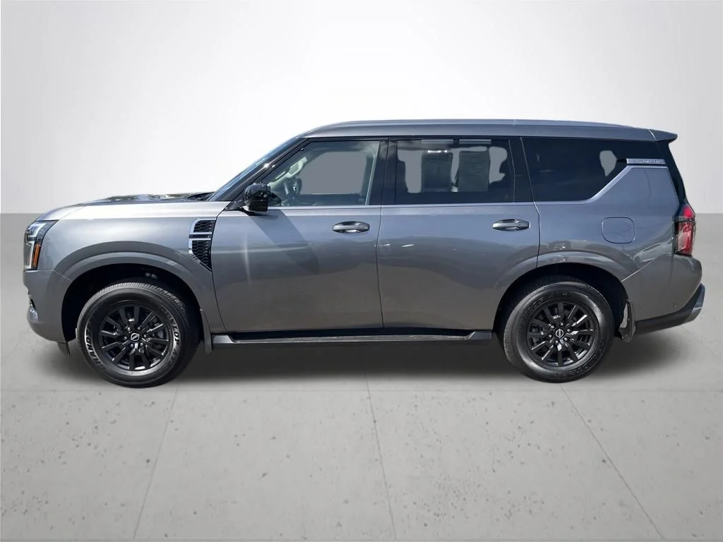Used 2025 Gray Nissan SV image 8