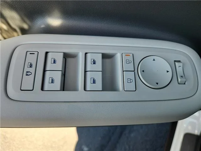New 2026 Serenity White Hyundai SE image 11