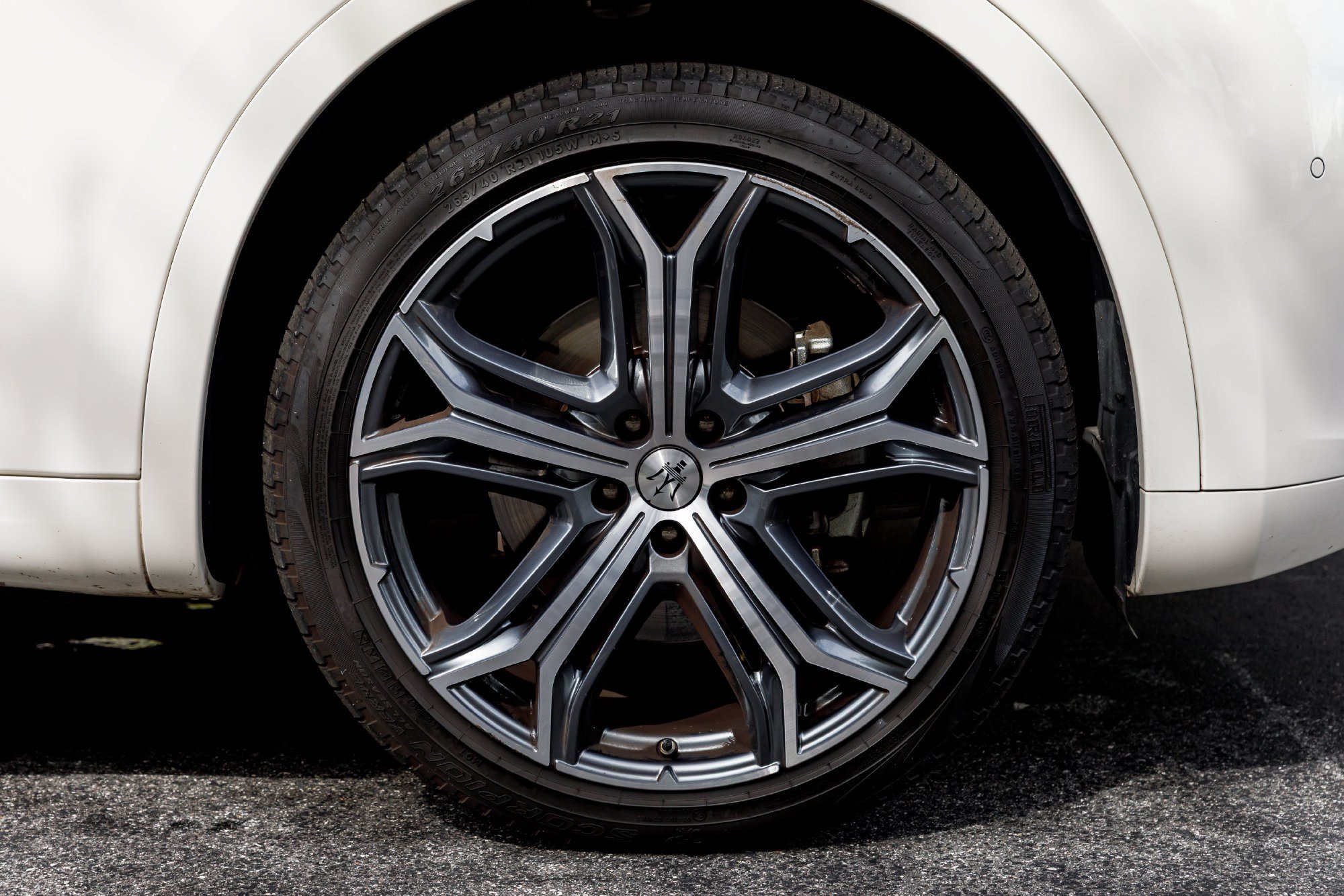 Used 2023 Bianco Maserati GT image 16