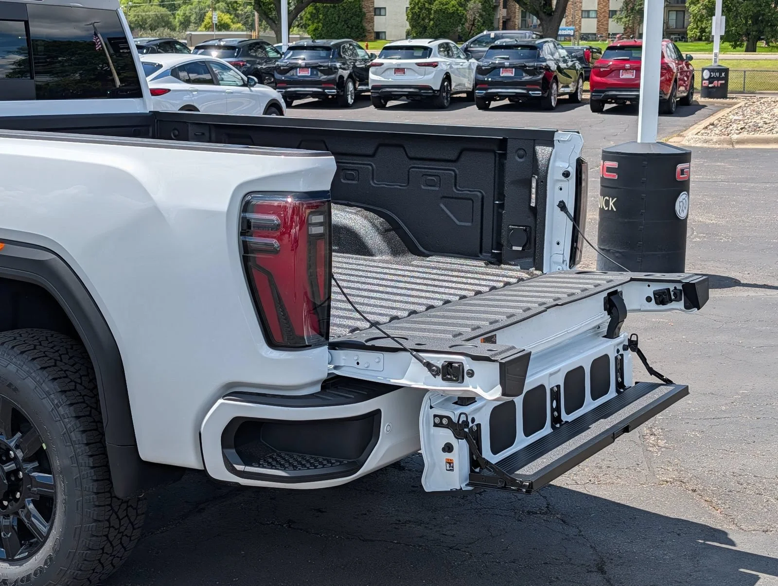New 2026 Summit White GMC AT4 image 6