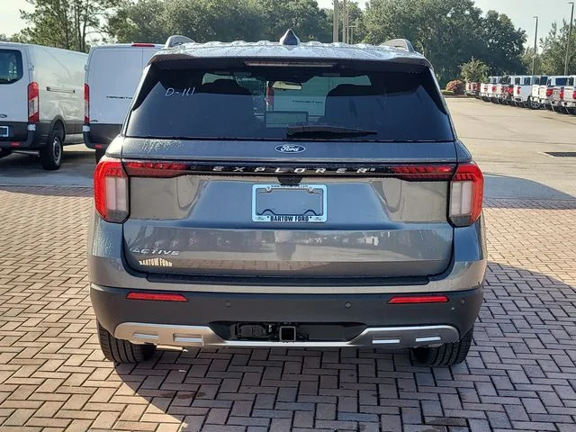 New 2027 Gray Metallic Ford Active image 6