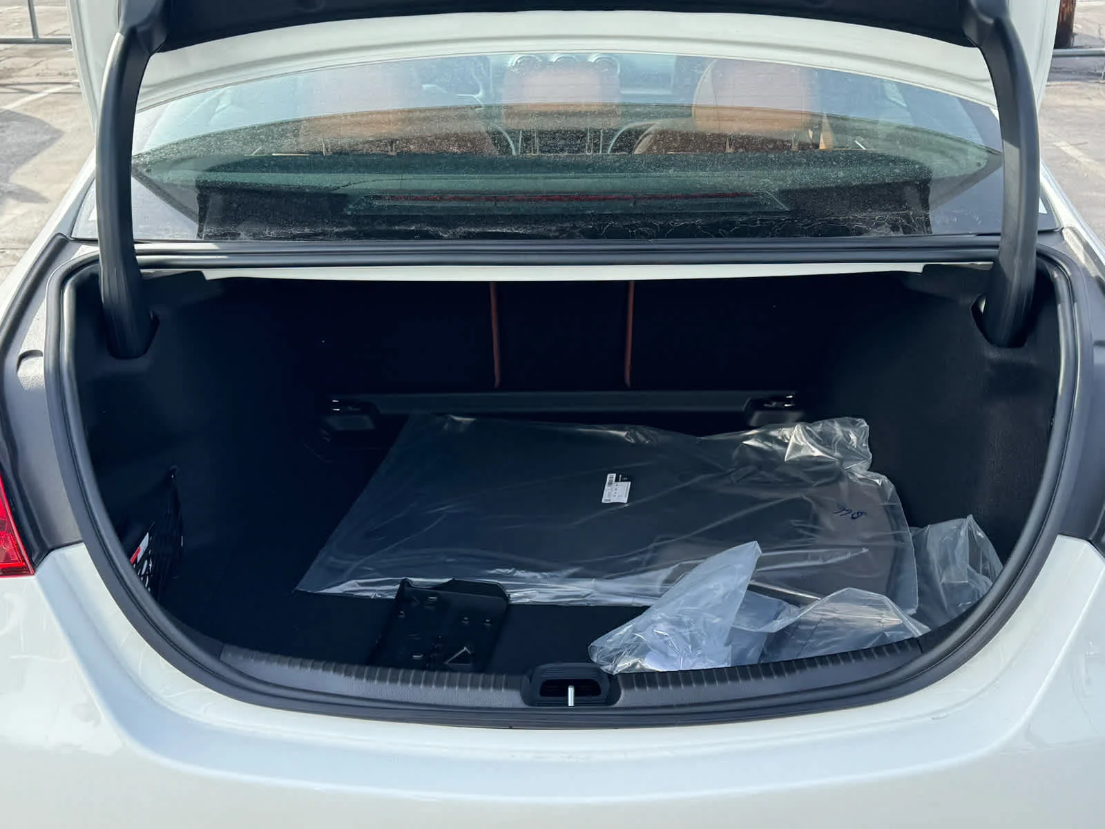 New 2026 Polar White Mercedes-Benz C 300 image 11