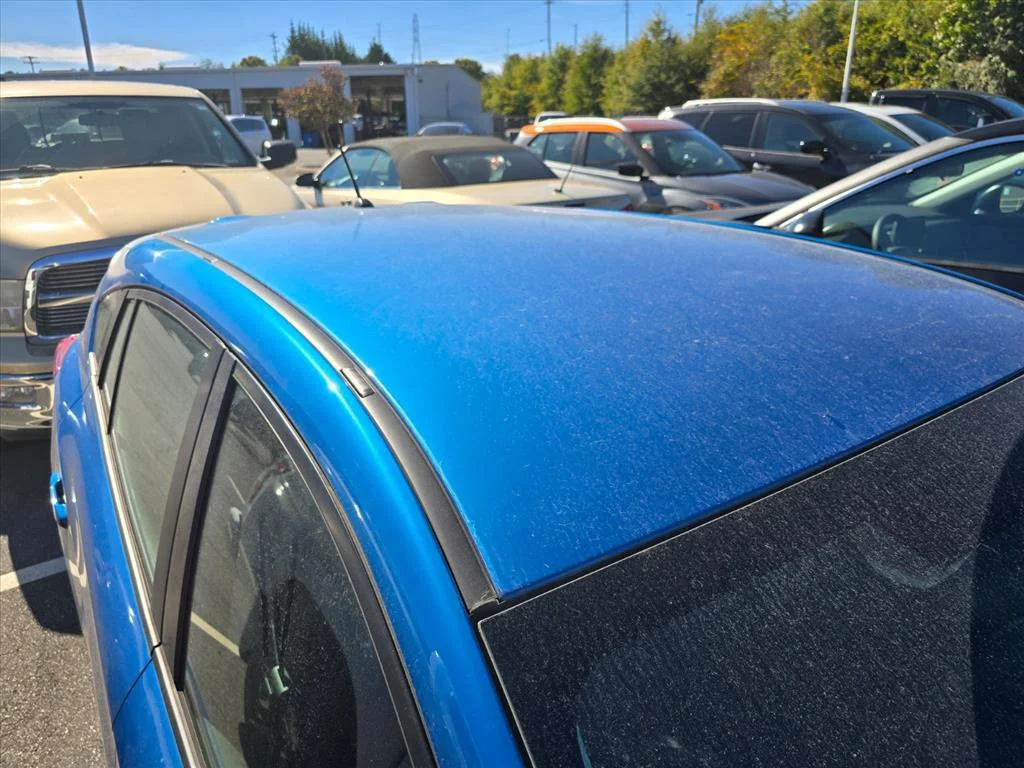 Used 2022 Blue Subaru Base image 16