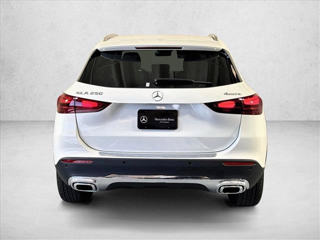 New 2026 Polar White Mercedes-Benz GLA 250 image 35