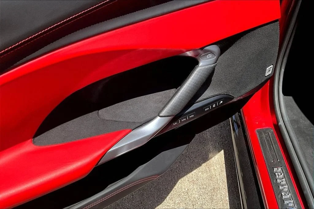 Used 2022 Rosso Imola Ferrari  image 30