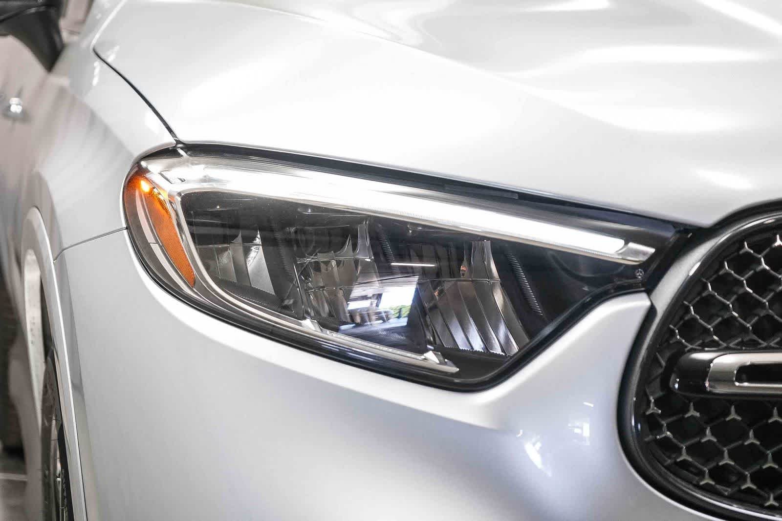 New 2026 Cirrus Silver Metallic Mercedes-Benz GLC 300 image 45