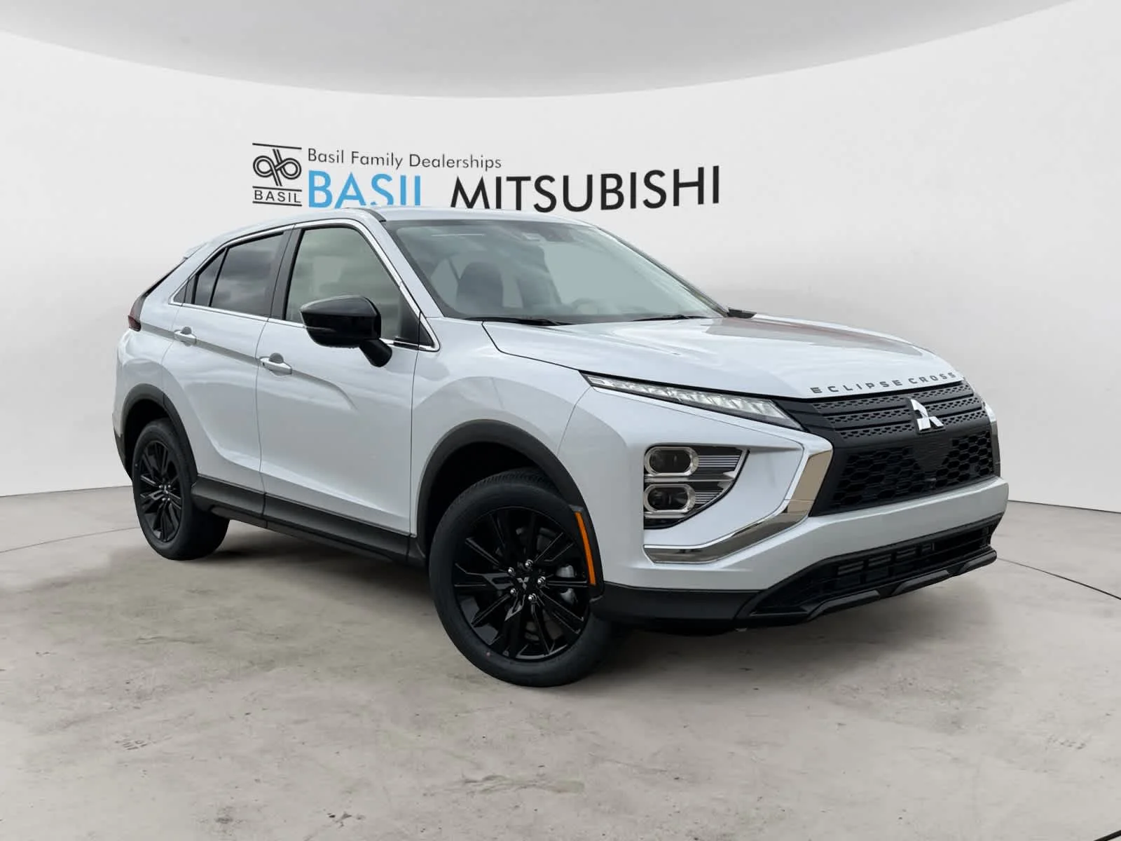2026 Mitsubishi Eclipse Cross LE S-AWC's photo