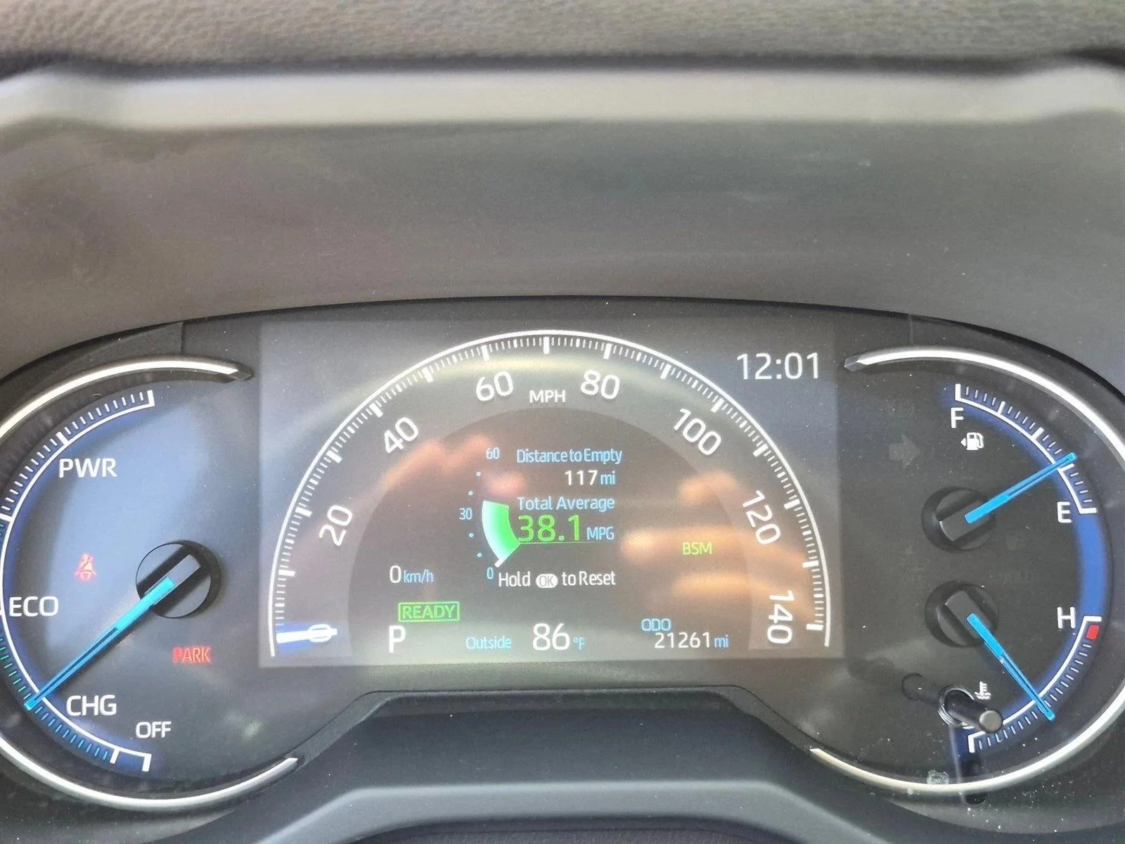 Used 2025 Silver Sky Metallic Toyota Hybrid XLE image 10