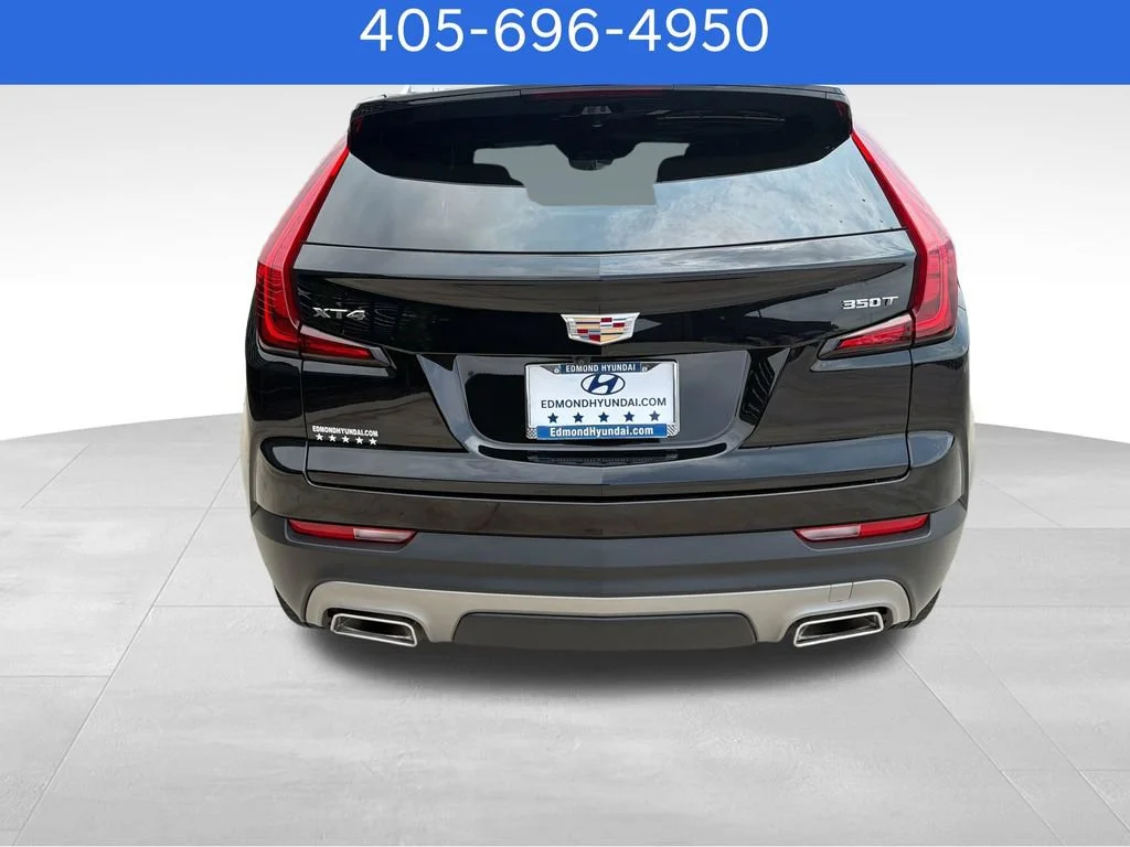 Pre-Owned 2023 Cadillac XT4 FWD Premium Luxury