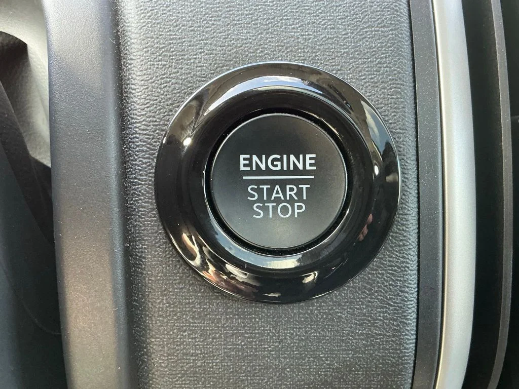 Used 2025 Black Ford Active image 35