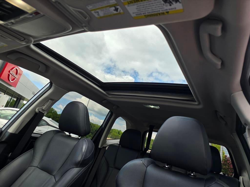 Used 2019 Silver Subaru Limited image 7