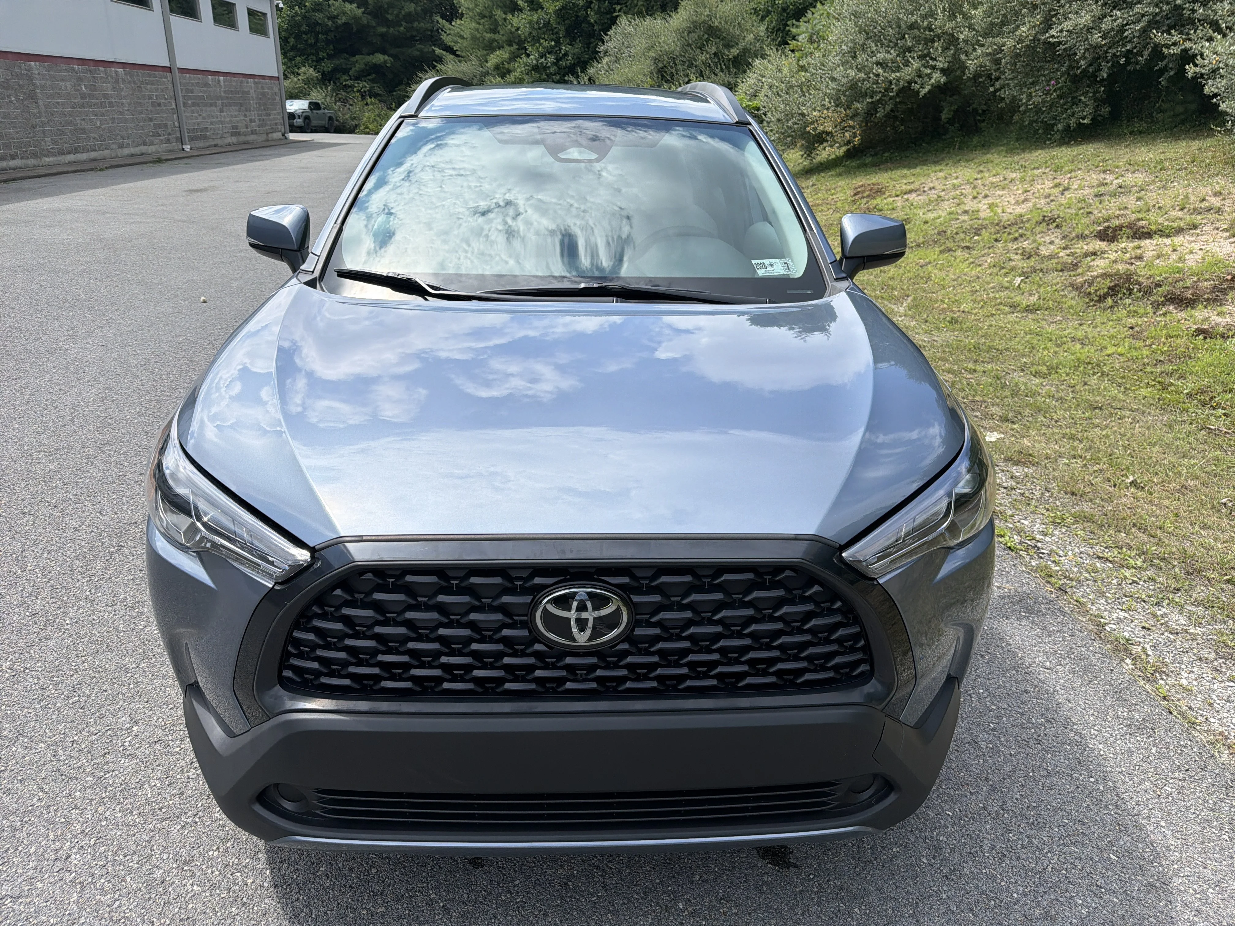 Used 2023 Celestite Toyota LE image 8