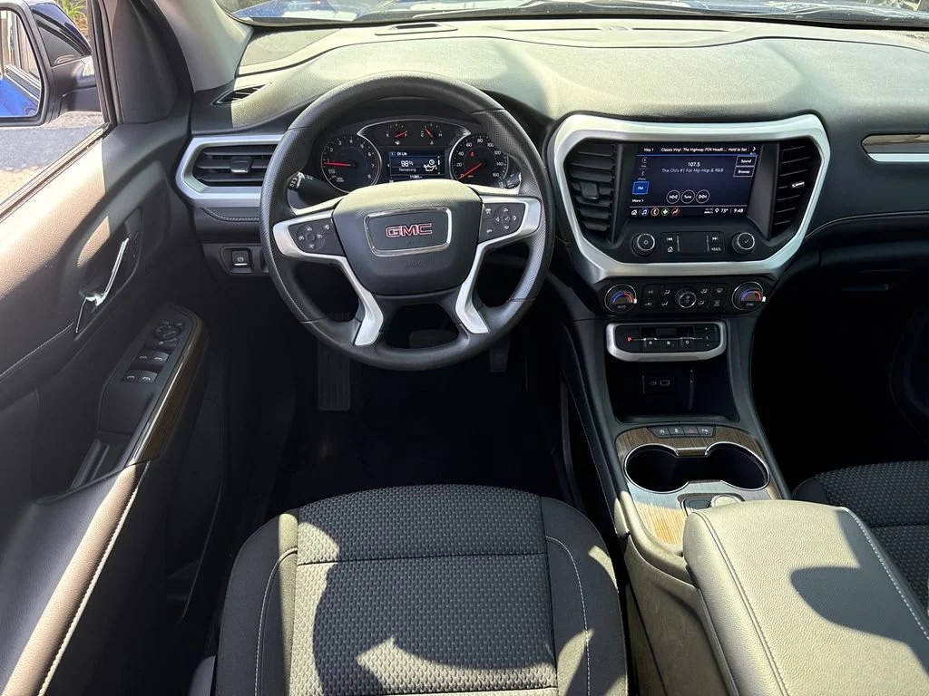2023 GMC Acadia SLE - Photo 25