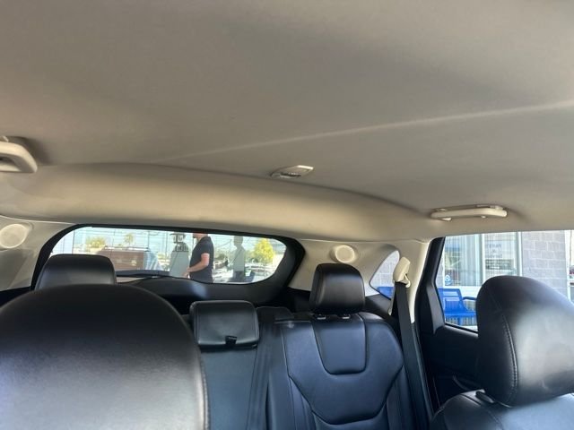 Used 2019 Silver Ford Titanium image 12