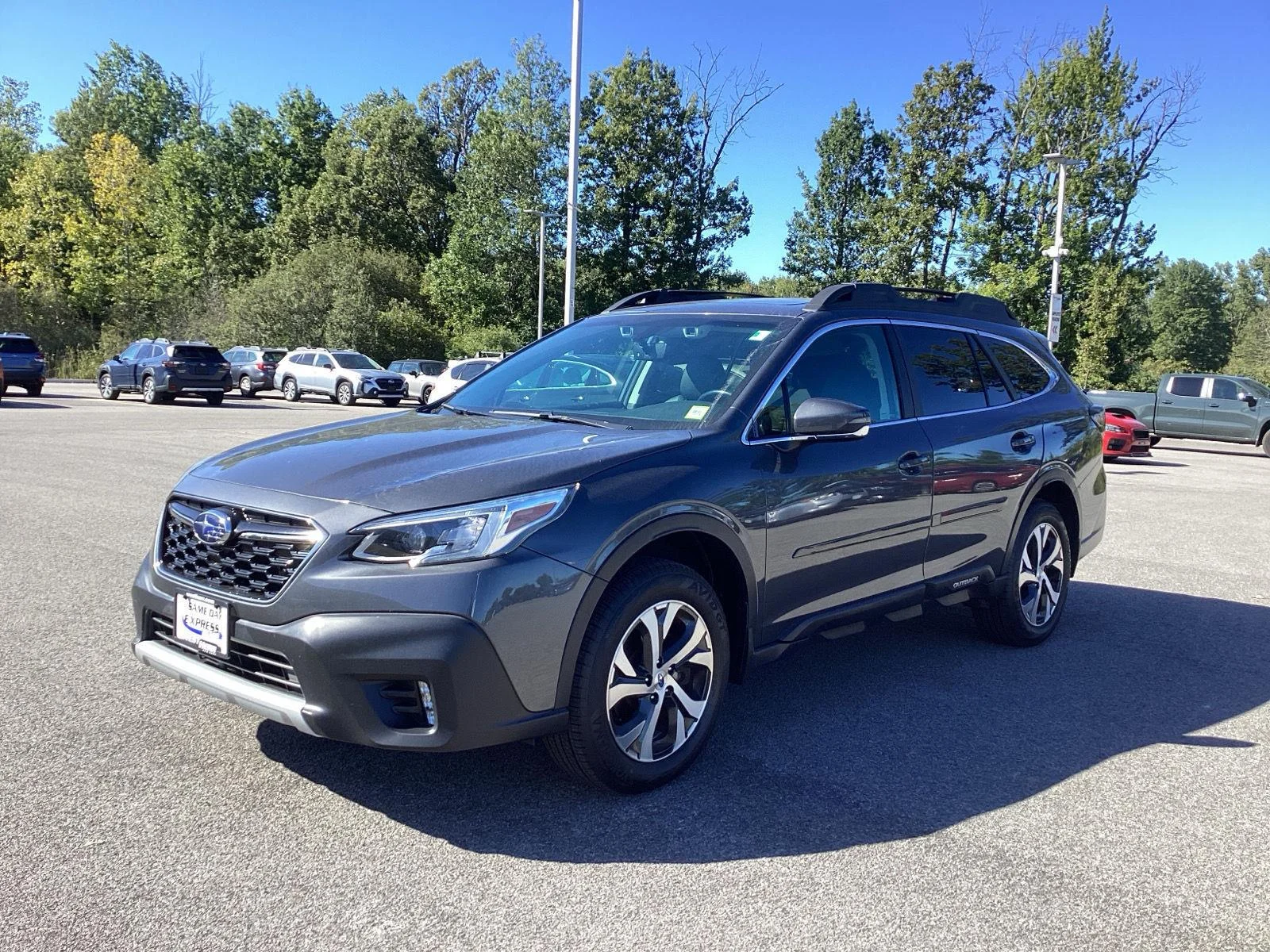 Used 2021 Magnetite Gray Metallic Subaru Limited image 3