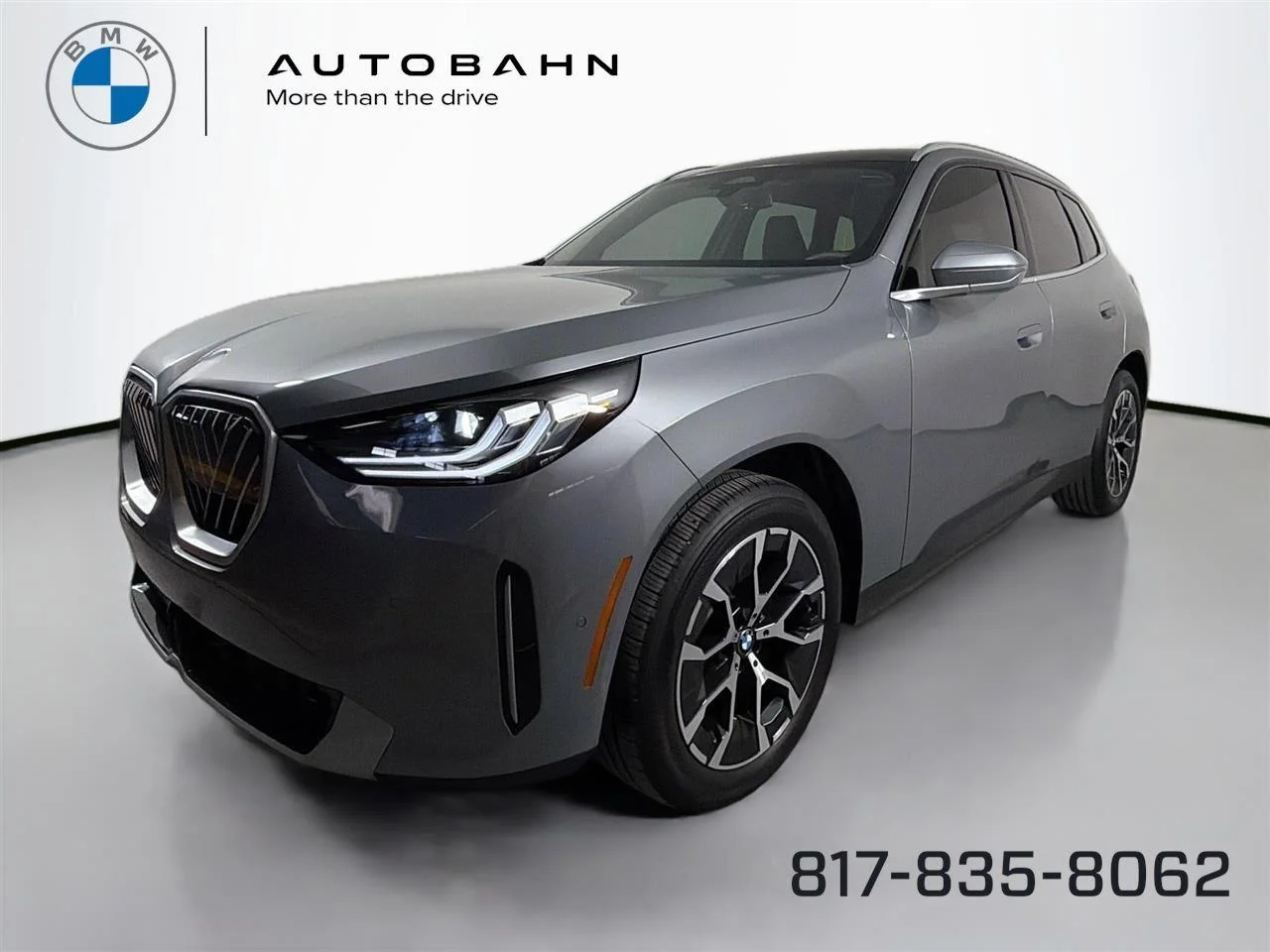 Used 2026 Skyscraper Grey Metallic BMW 30 xDrive image 1