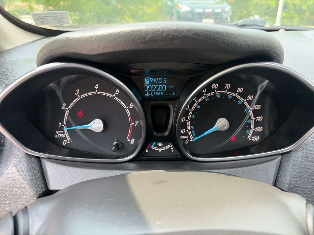 Used 2018 Silver Ford SE image 16