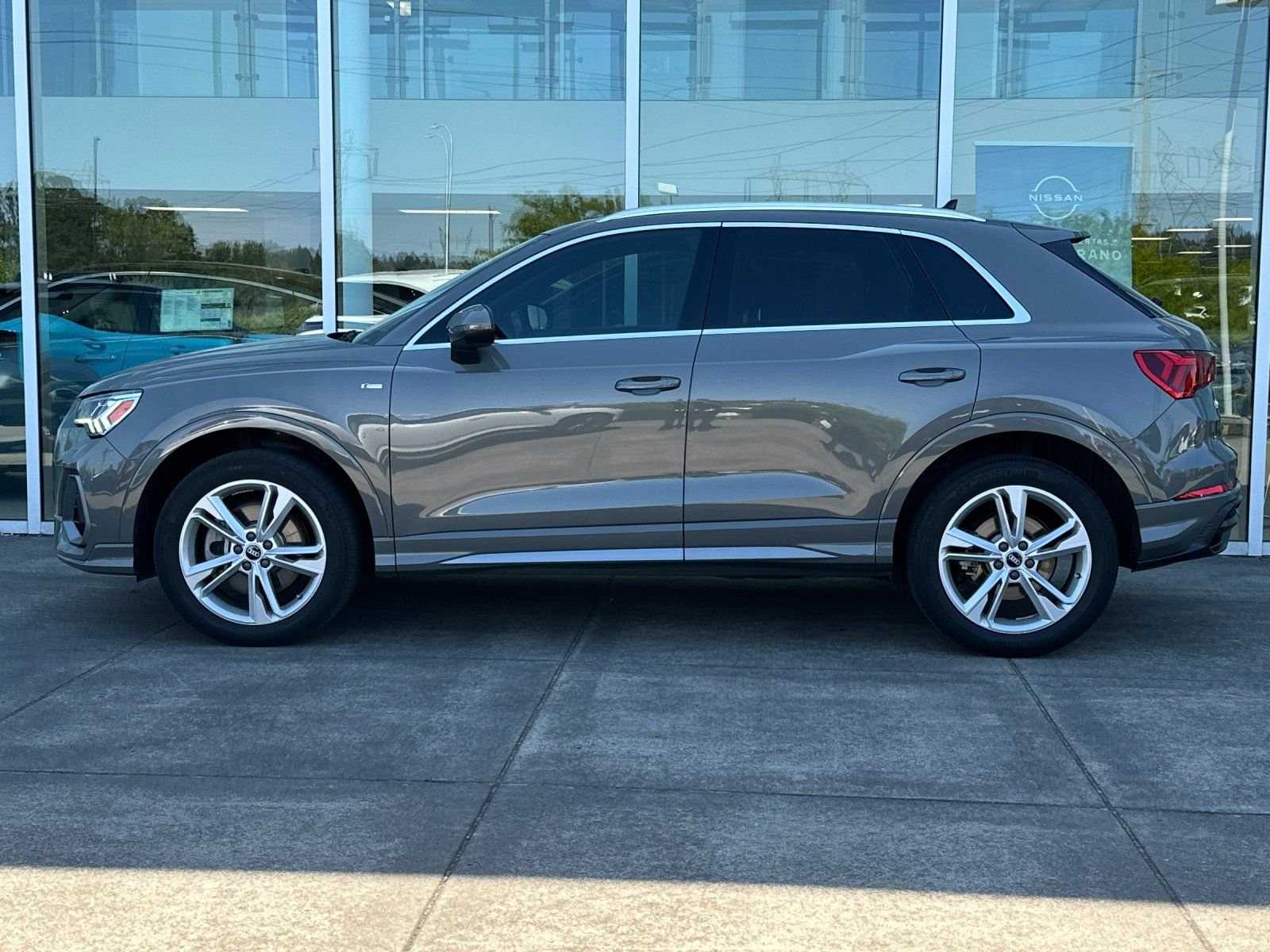 Used 2022 Gray Metallic Audi Premium Plus image 6