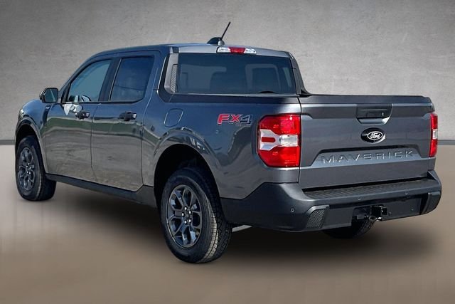 New 2026 Carbonized Gray Metallic Ford XLT image 3