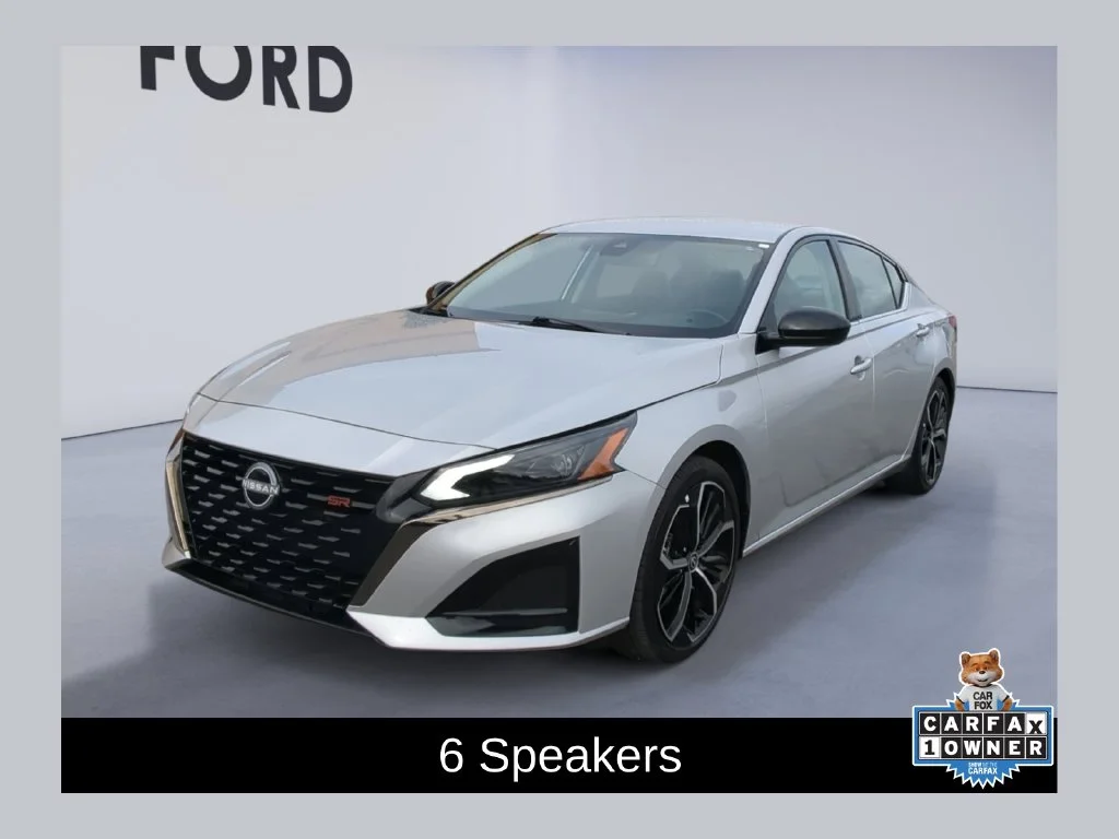 Used 2025 Silver Nissan 2.5 SR image 1