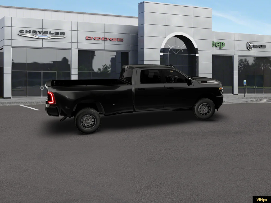 New 2026 Diamond Black Crystal Pearl-Coat Exterior Paint RAM Big Horn Night Edition image 14