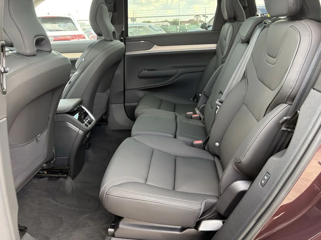 New 2025 Mulberry Red Volvo Plus image 21