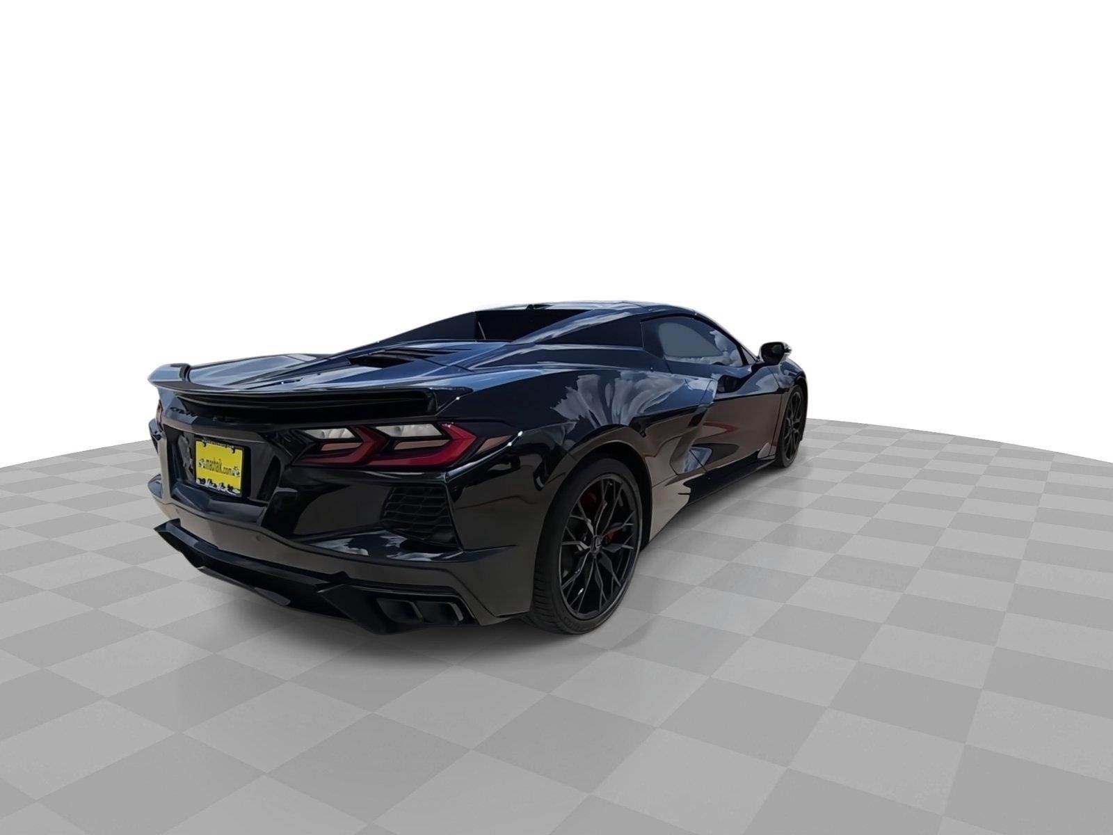 2024 Chevrolet Corvette 2LT - Photo 8