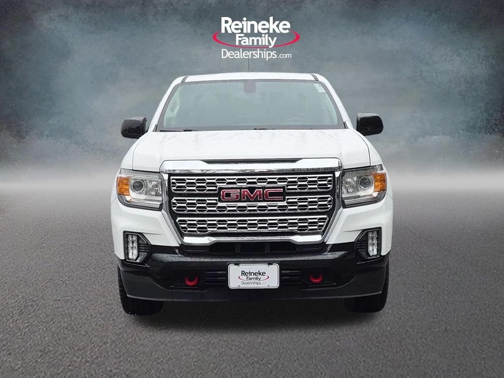 Used 2022 White GMC AT4 w/Leather image 2