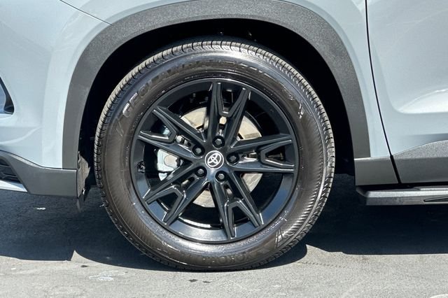 Used 2026 Cement Gray Toyota MAX Platinum image 31