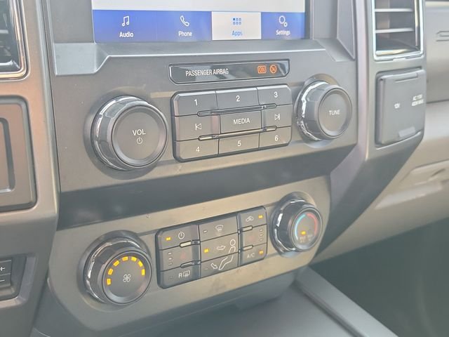 Certified Used 2019 Oxford White Ford XLT image 15