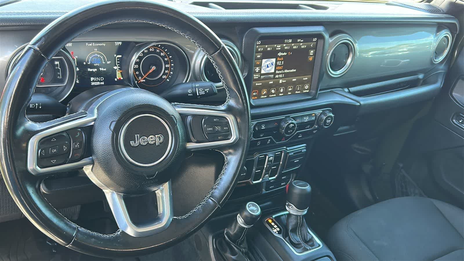 Used 2022 Sarge Green Clearcoat Jeep Overland image 10