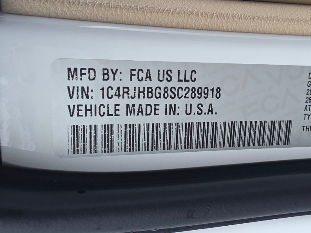 Certified Used 2025 Bright White Clear Coat Jeep Limited image 35