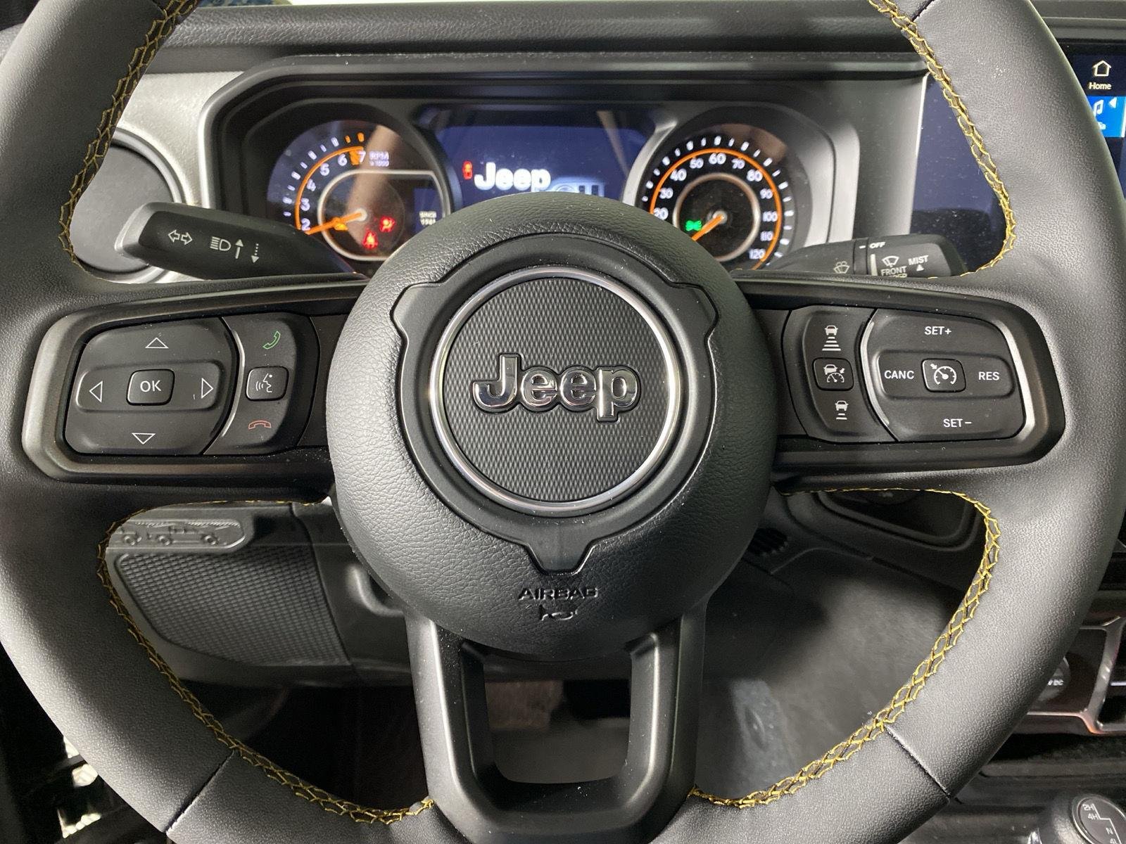 Used 2024 Black Clearcoat Jeep Sport S image 15