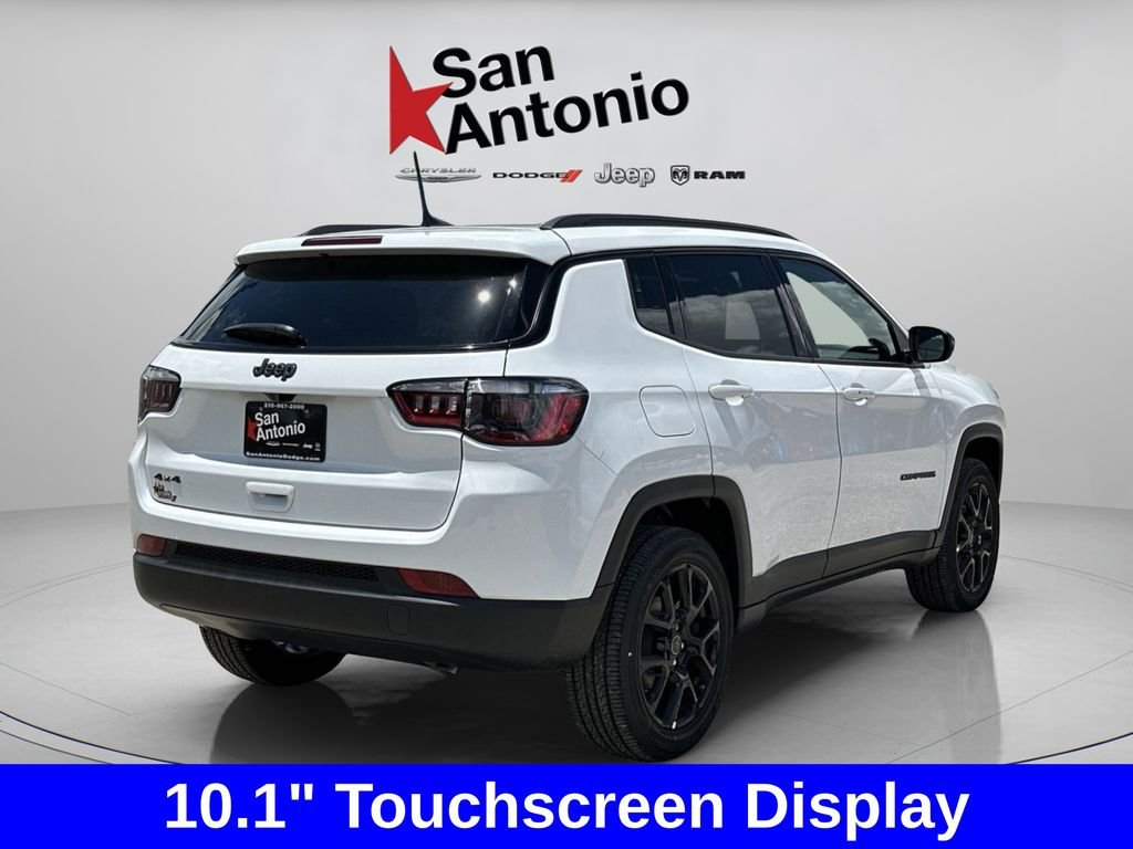 New 2026 Bright White Clear-Coat Exterior Paint Jeep Latitude image 8