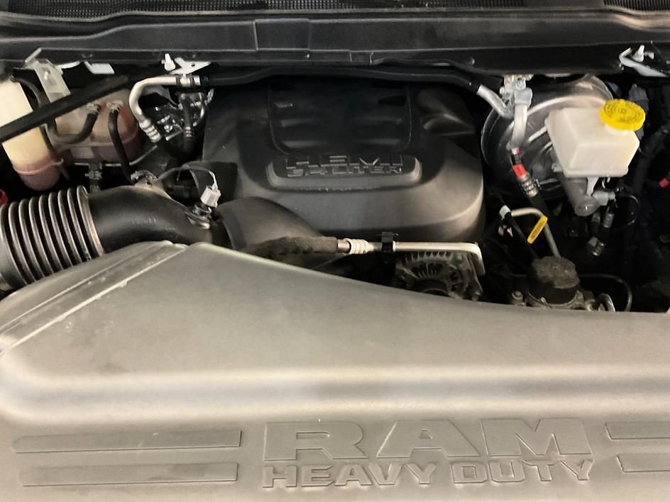 Used 2022 White Ram Big Horn image 7