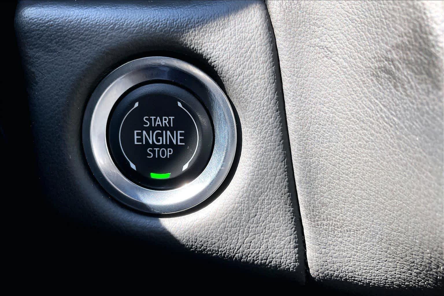 Used 2024 Dark Ash Metallic Chevrolet Z71 image 34