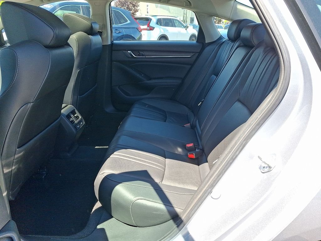 2021 Honda Accord Touring - Photo 10
