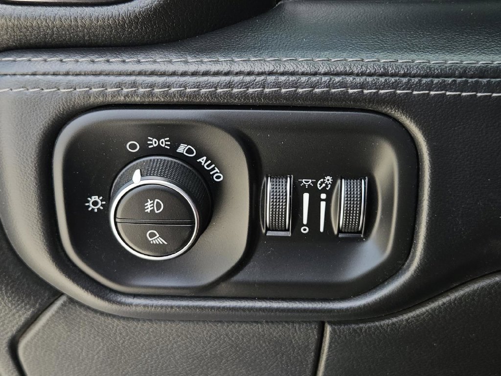 Used 2022 Gray Ram Limited image 15