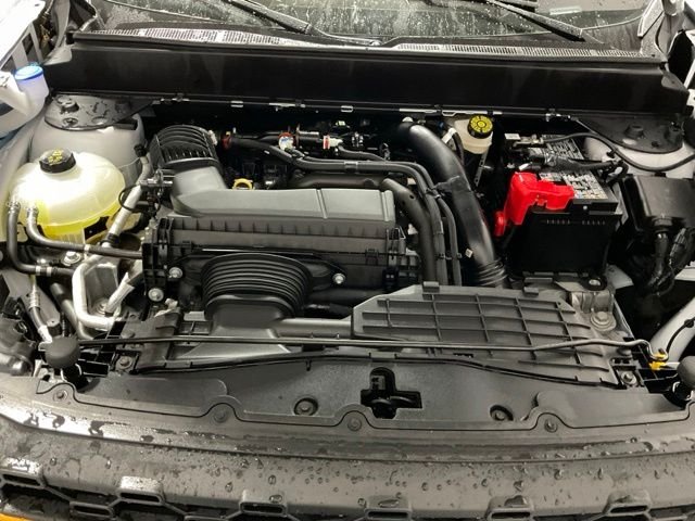 Certified Used 2025 Oxford White Ford Tremor image 43