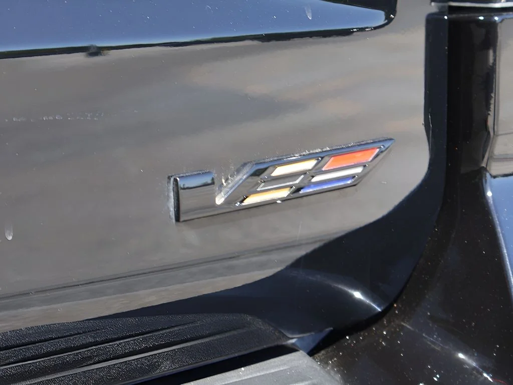 Used 2025 Black Raven Cadillac V-Series image 9
